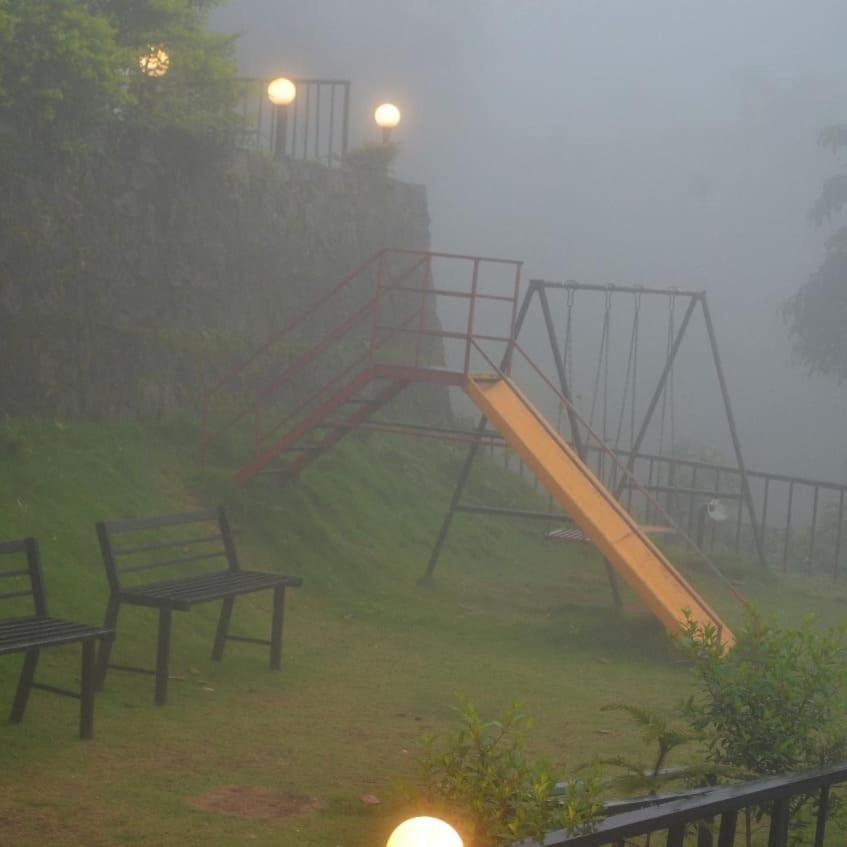 Mist Woods Vagamon Hotel ภายนอก รูปภาพ